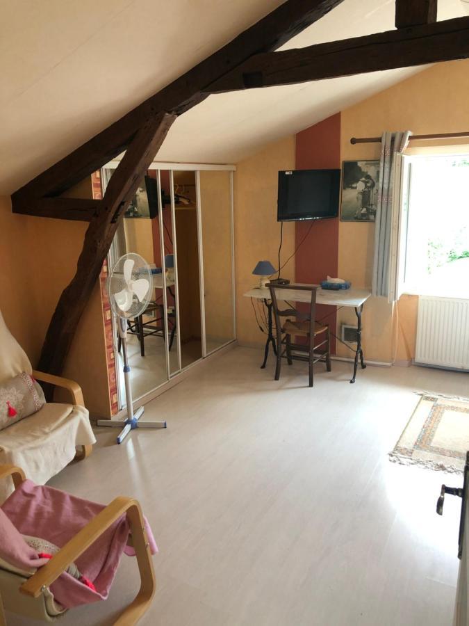 Les Figuiers De Louna - Pierre Ensoleillee - 110 M2 Et Une Veranda Saint-Géry Exterior photo